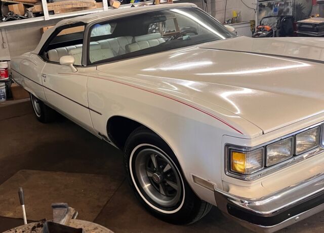 1975 Pontiac Grand Ville - photo 3