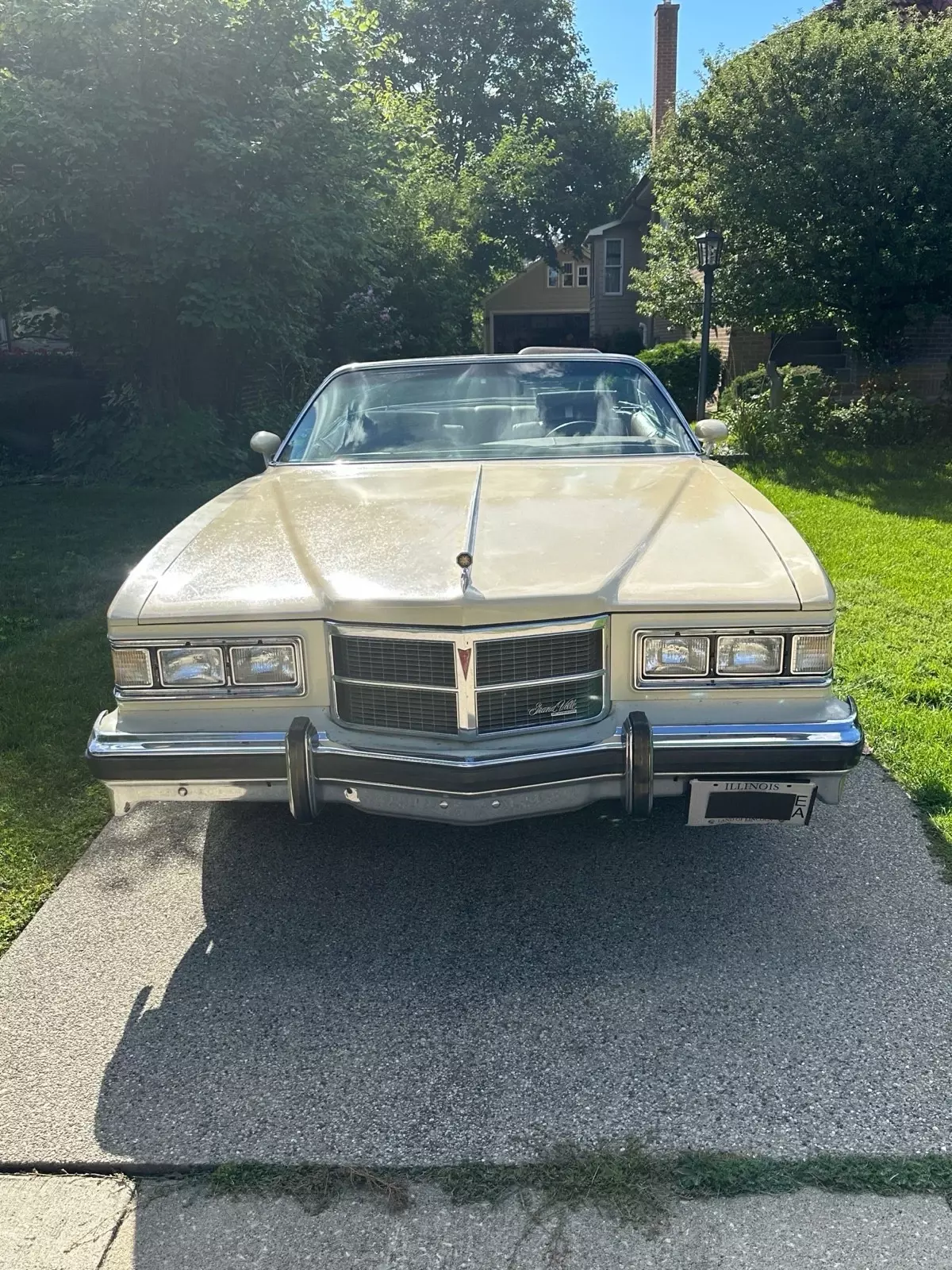 1975 Pontiac Grand Ville BROUGHAM