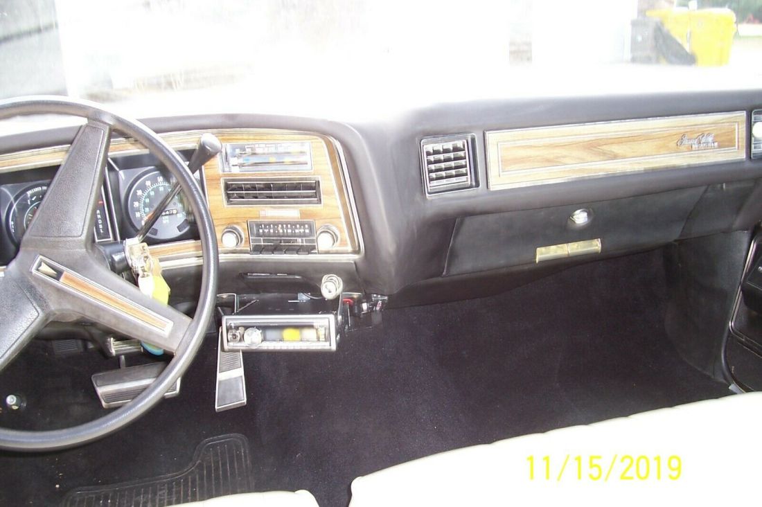 1975 Pontiac Grandville - photo 8