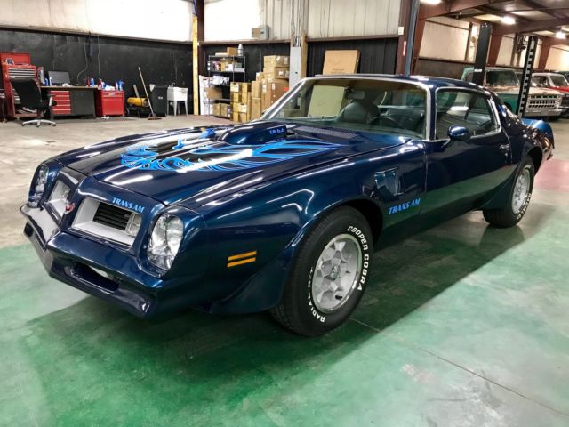 1975 Pontiac Trans Am 400 / 4 Speed 1975 Pontiac Trans Am 4 Speed