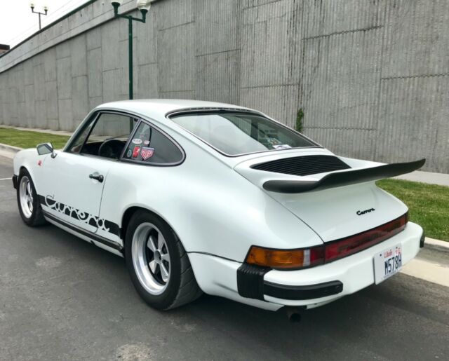 1975 Porsche 911 2.7 US Carrera Sunroof Delete Coupe 1975 Porsche 911 2.7 US Carrera