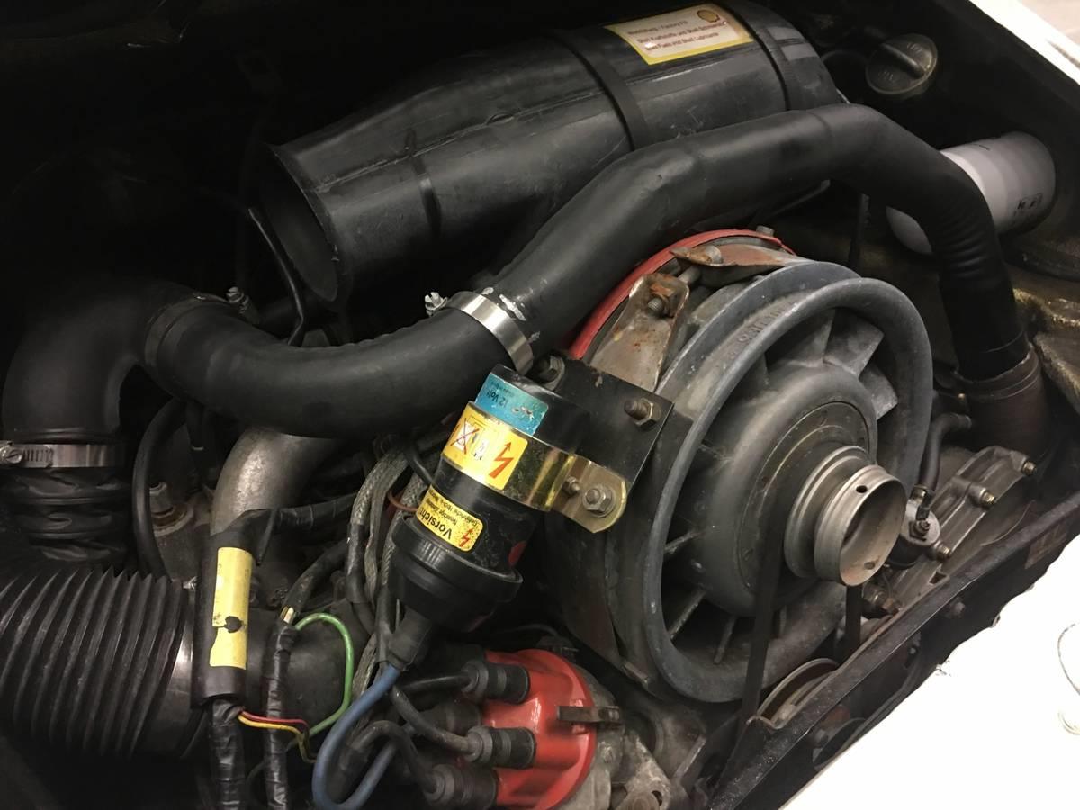 1975 Porsche 911 Targa Wide Body - photo 13