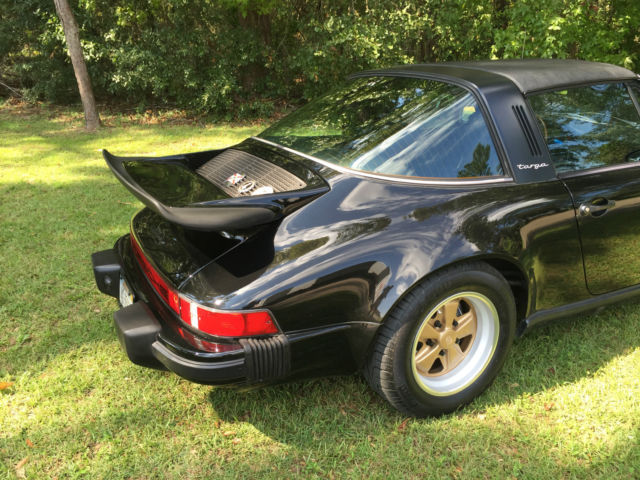 1975 Porsche 911 Carrera Targa 2-Door - photo 4