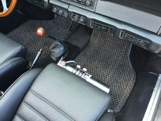 1975 Porsche 911 Carrera Targa 2-Door - photo 9