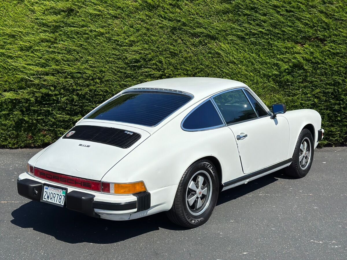 1975 Porsche 911 - photo 3