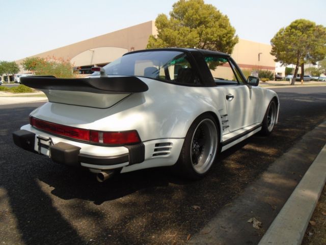 1975 Porsche 911 Slant Nose Wide Body Targa - photo 6