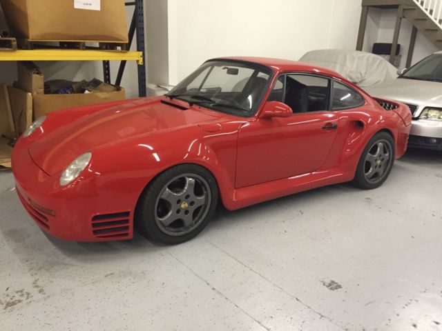 1975 Porsche 911 with 959 body kit and Small Block Chevy V8 Swap - Guards Red! 1975 Porsche 911 with 959 body, Small Block Chevy V8, Porsche 911