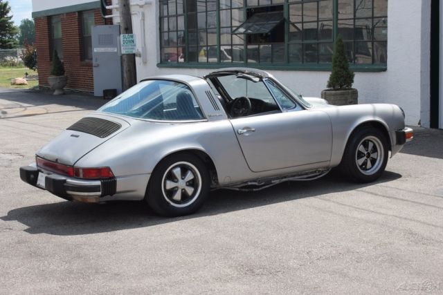 1975 Porsche 911 Targa - photo 10