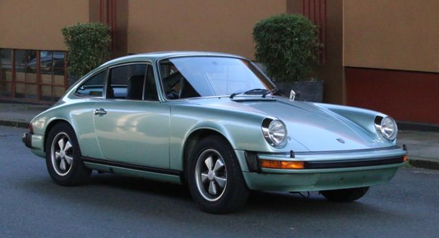1975 Porsche 911 1975 911S sunroof coupe - photo 8