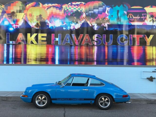 1975 Porsche 911S Backdated outlaw 1975 Porsche 911