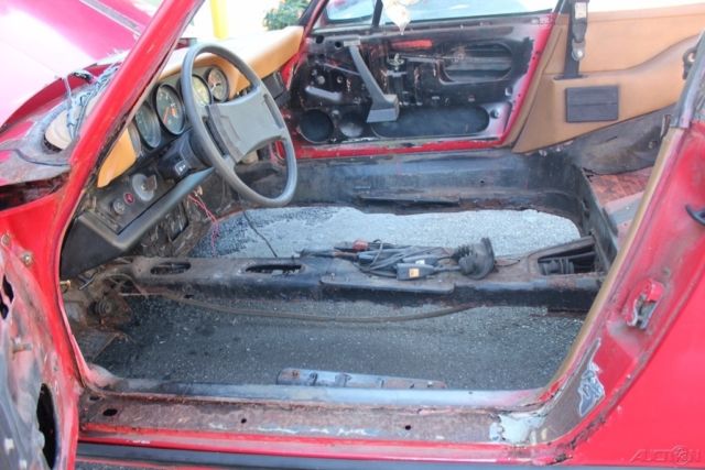 1975 Porsche 911 - photo 12