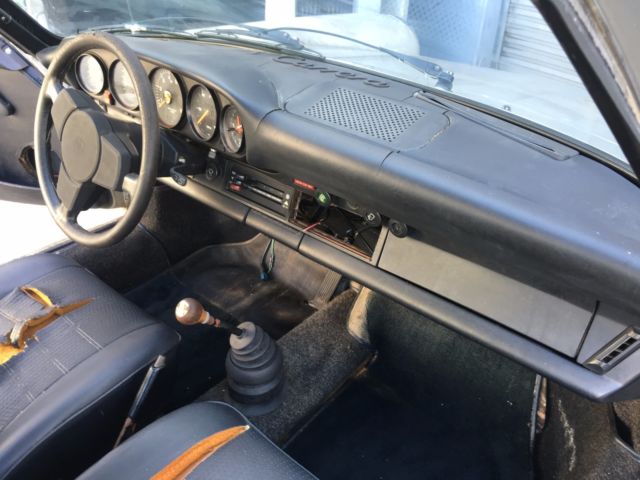 1975 Porsche 911 2 door - photo 6