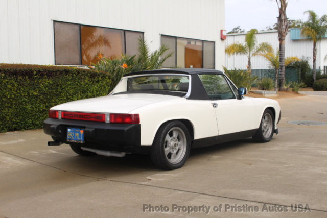 1975 Porsche 914 2 owner car, original miles - photo 5