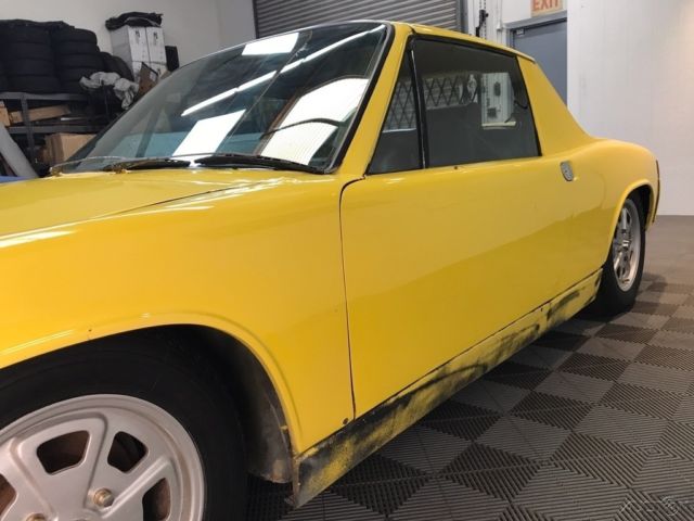 1975 Porsche 914 2.0 TARGA. 5-SPEED, MAHLE ALLOY WHEELS. - photo 11