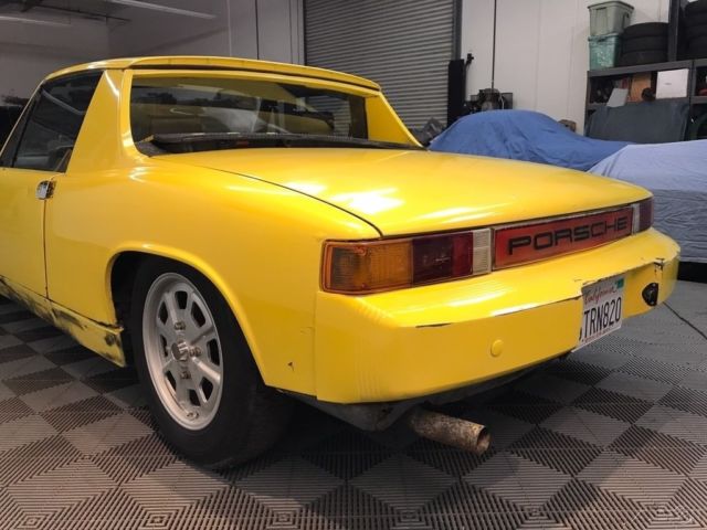 1975 Porsche 914 2.0 TARGA. 5-SPEED, MAHLE ALLOY WHEELS. - photo 8