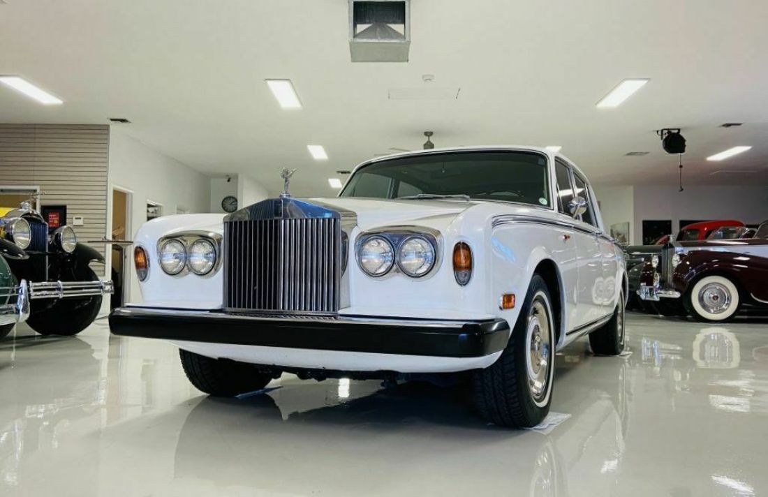 1975 Rolls-Royce Silver Shadow - photo 3