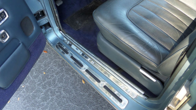 1975 Rolls-Royce Silver Shadow 4 DOOR - photo 10