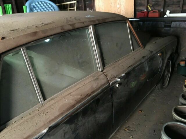 1975 Rolls-Royce Silver Shadow - photo 2
