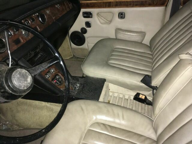 1975 Rolls-Royce Silver Shadow - photo 8