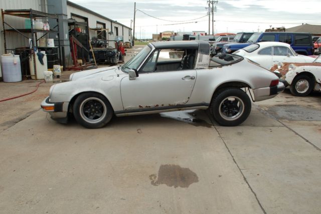 1975 Porsche 911 911 S Targa - photo 2