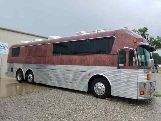 1975 Silver Eagle Tour Bus Entertainer Eagle
