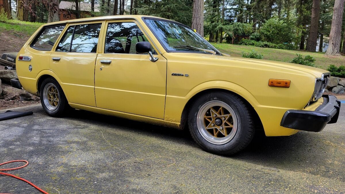 1975 Toyota Corolla - photo 2