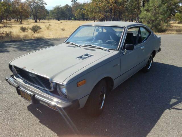 1975 Toyota Corolla - photo 2