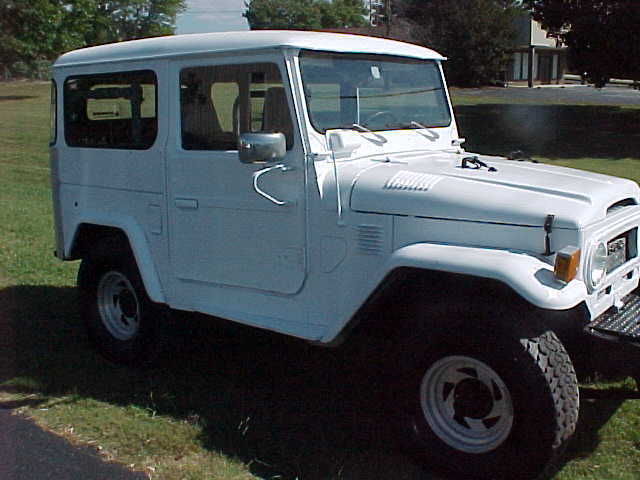 1975 Toyota Land Cruiser FJ40 - photo 2