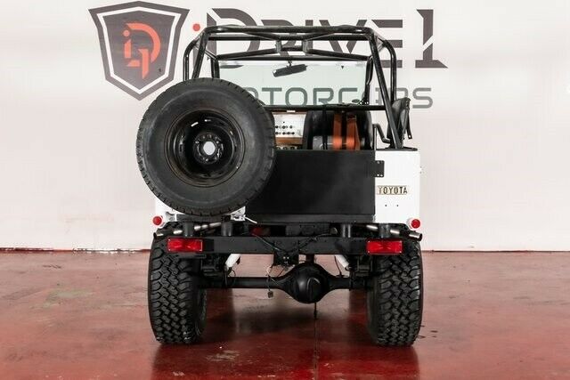 1975 Toyota Land Cruiser -- - photo 7