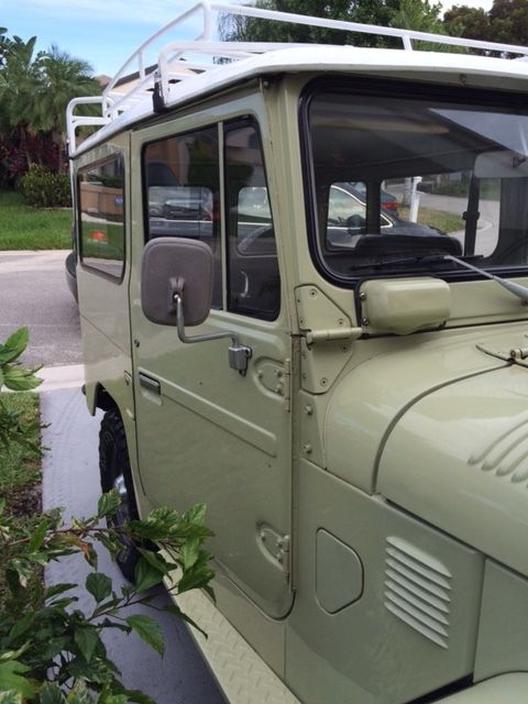 1975 Toyota Land Cruiser FJ40 - photo 6