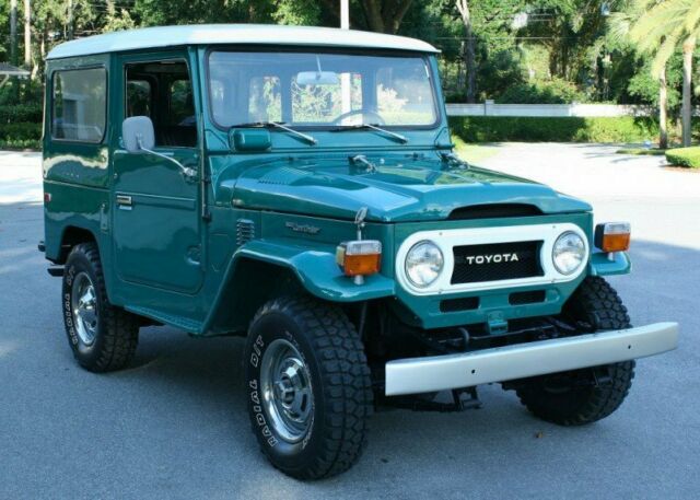 1975 Toyota Land Cruiser FJ40 Rustic Green 2.4L Inline Six Cylinder Rare Vehicle 1975 Toyota Land Cruiser