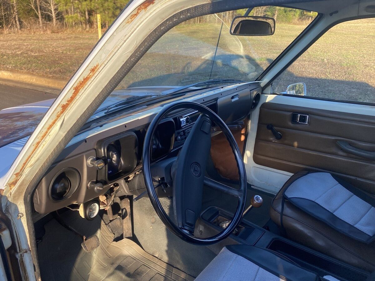 1975 Toyota Tacoma - photo 9