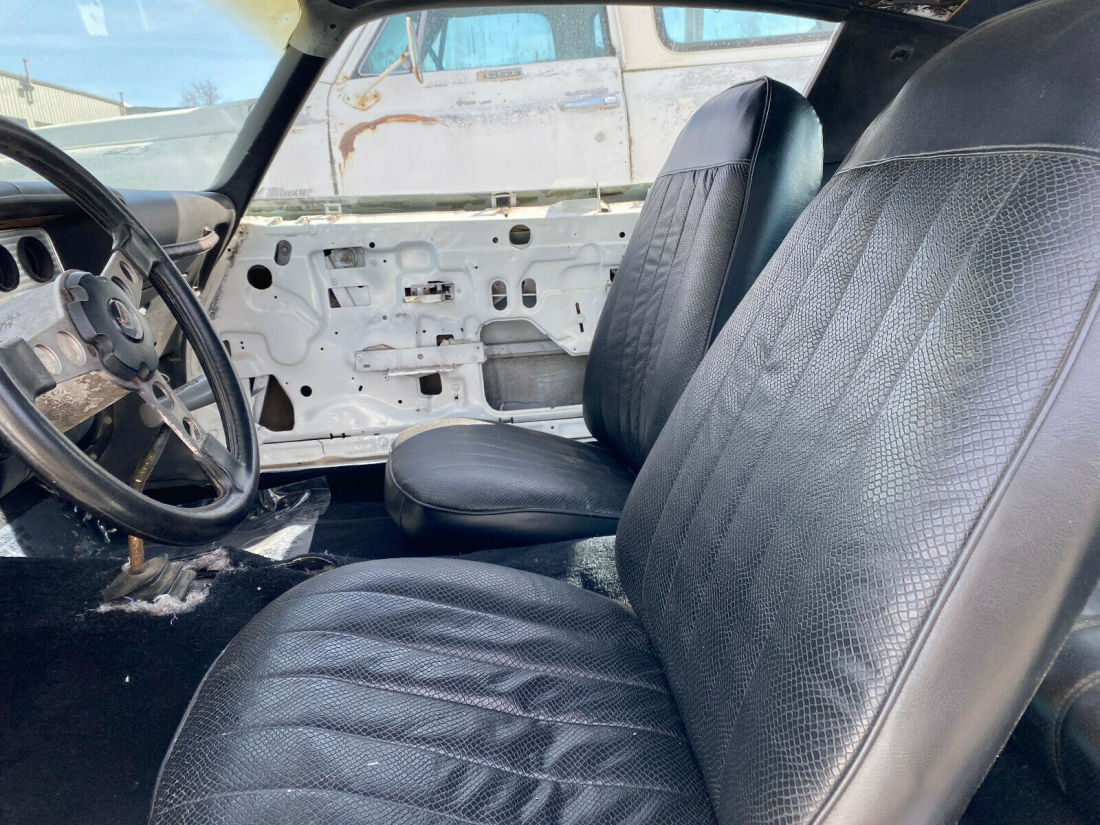 1975 Pontiac Trans Am V8, 4 Spd, PHS, AC, PW, PL, Silver Ext, Blk Int - photo 9