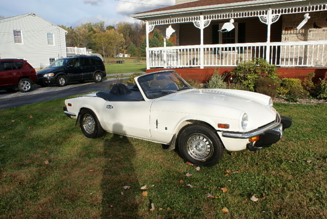 1975 Triumph Spitfire Base Convertible 2-Door 1.5L 1975 Triumph Spitfire