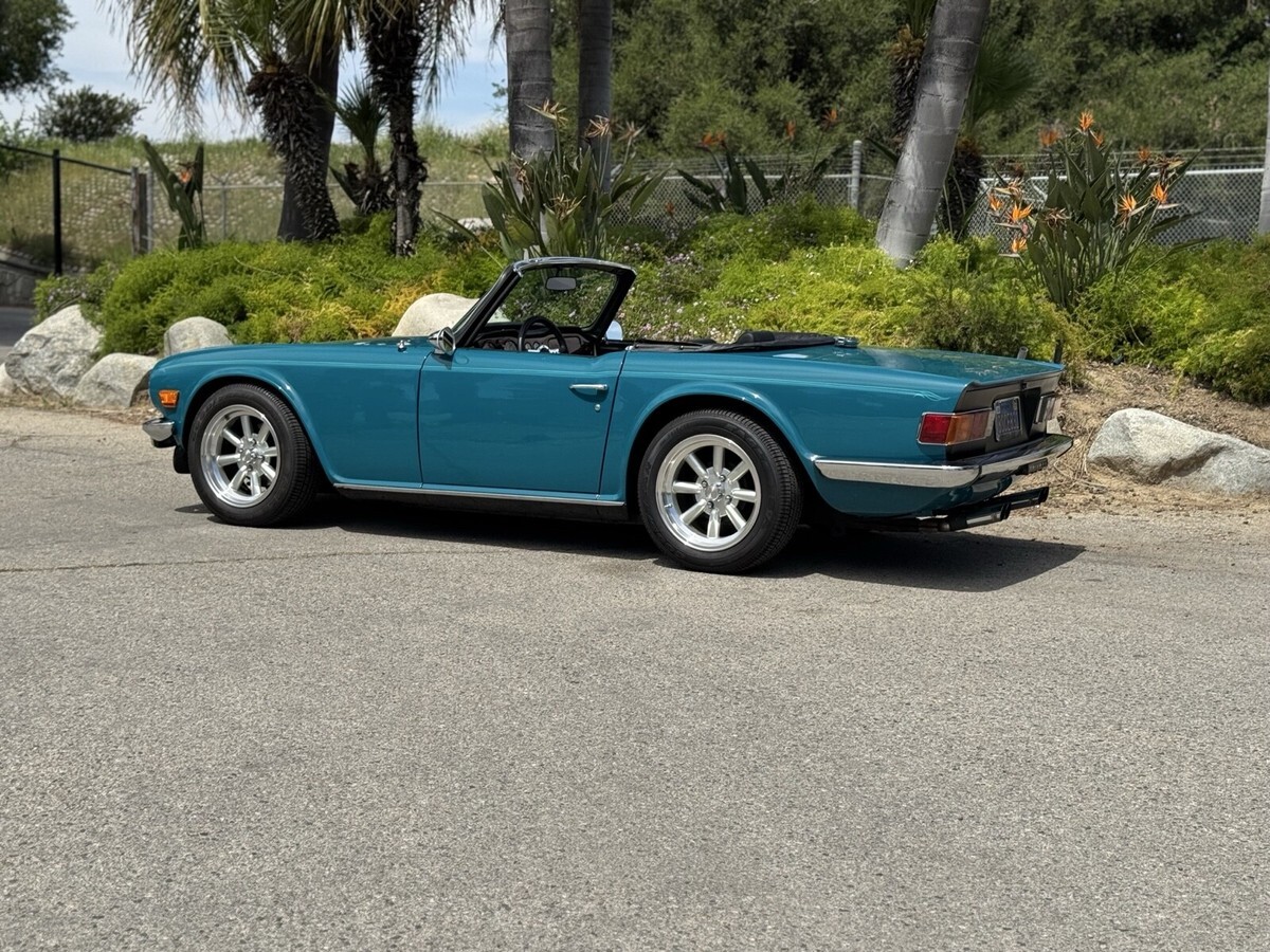 1975 Triumph TR 6 5 speed manual - photo 4
