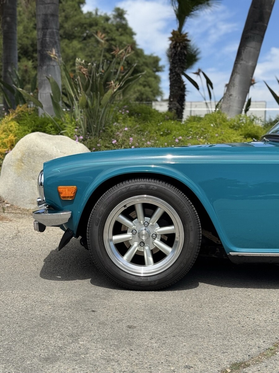 1975 Triumph TR 6 5 speed manual - photo 5