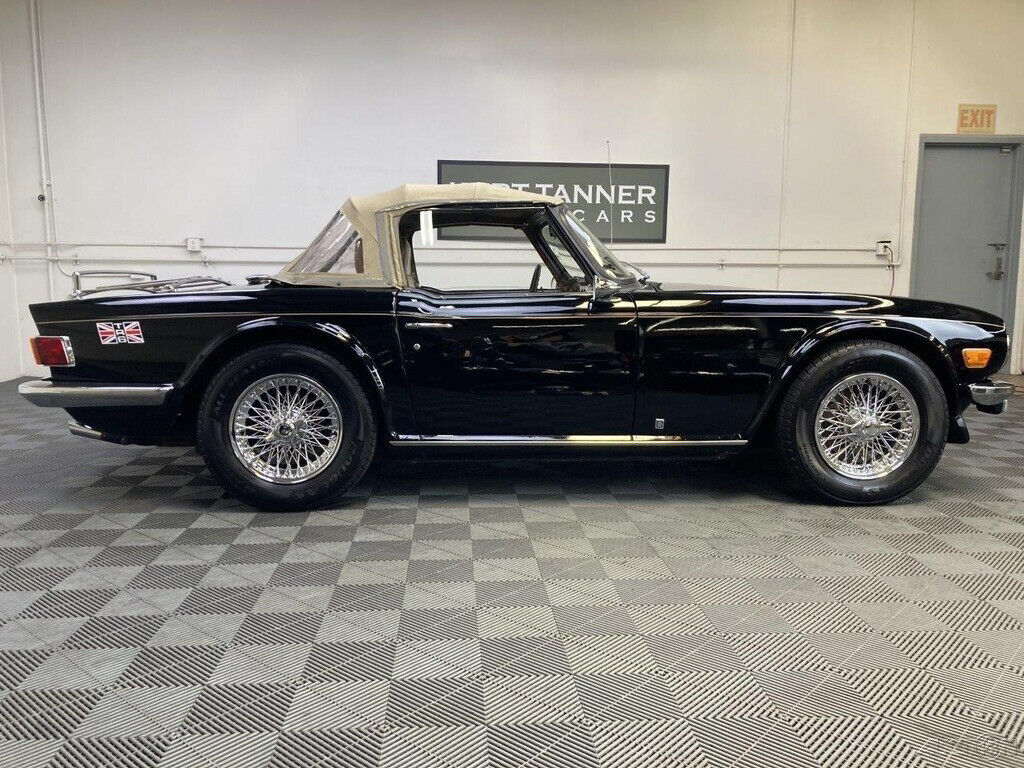 1975 Triumph TR-6 1975 TRIUMPH TR6 CONVERTIBLE. FULLY OPTIONED CAR! - photo 7