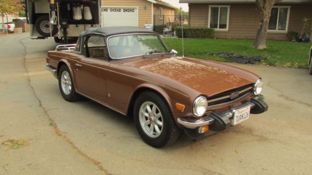 1975 Triumph TR-6 Roadster - photo 4