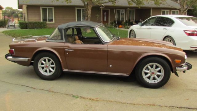 1975 Triumph TR-6 Roadster - photo 5
