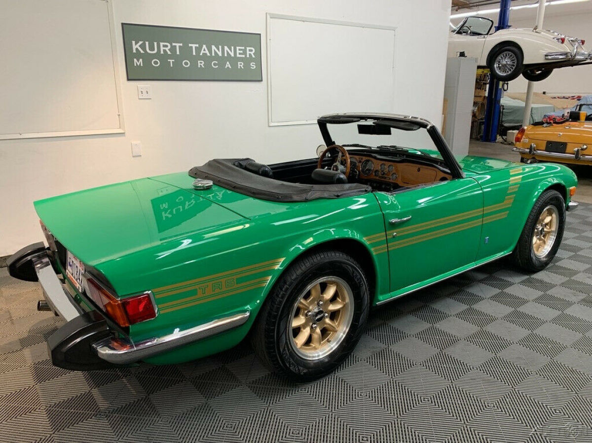 1975 Triumph TR-6 1975 TRIUMPH TR-6. 4-SPEED WITH OVERDRIVE, PANASPORT ALLOYS. - photo 9
