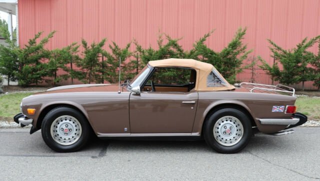 1975 Triumph TR6 Roadster Restored 1975 Triumph TR-6 Roadster Restored