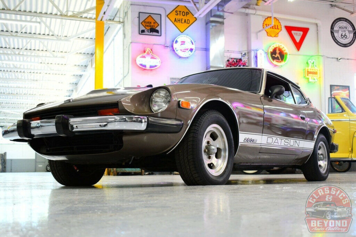 1975 Datsun 280z - photo 10