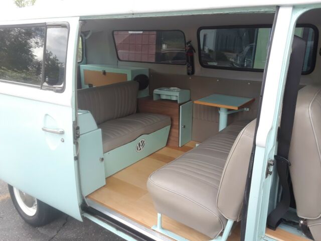 1975 Volkswagen Bus/Vanagon - photo 6