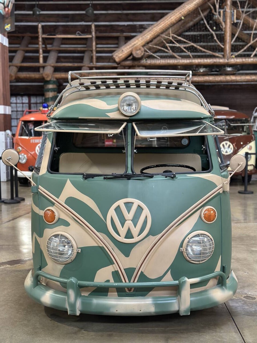 1975 Volkswagen Military Bus - photo 10
