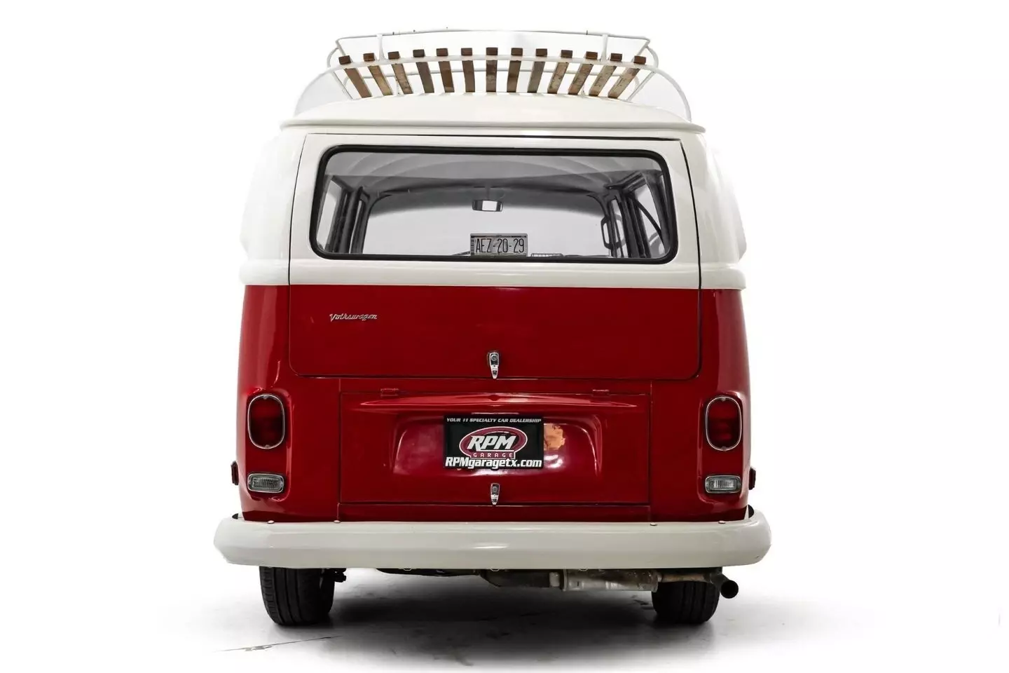 1975 Volkswagen Type II Bus Recently Restored - photo 3