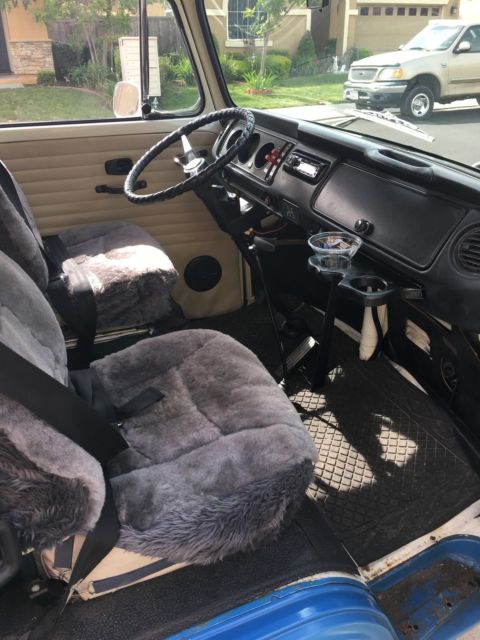 1975 Volkswagen Bus/Vanagon Bay Window Bus/Camper - photo 11
