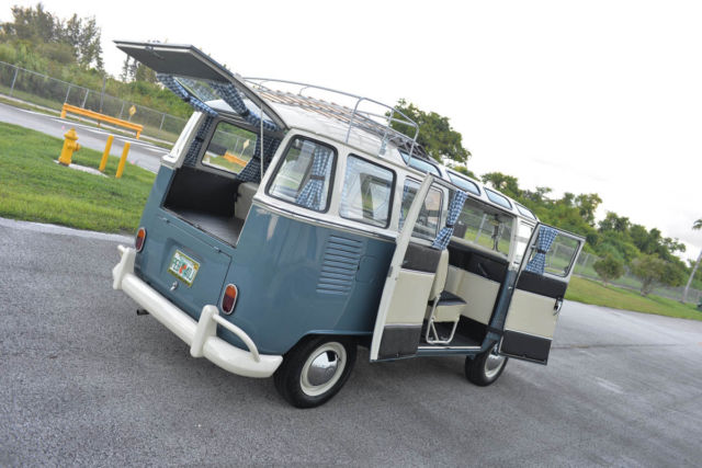 1975 Volkswagen Bus/Vanagon Restored 23 safari windows! See Video! - photo 3