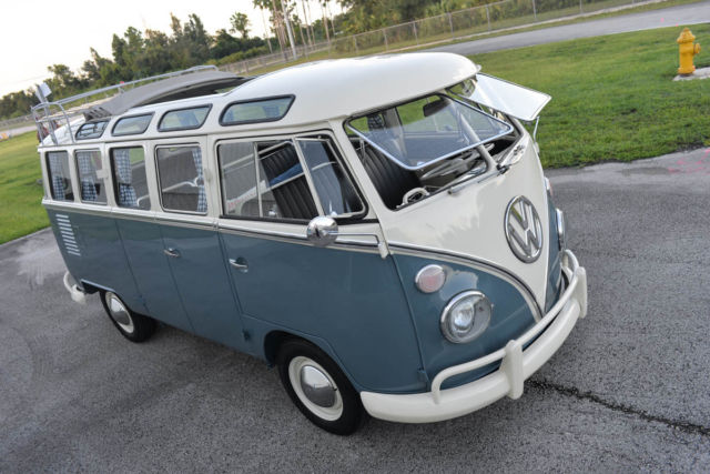 1975 Volkswagen Bus/Vanagon Restored 23 safari windows! See Video! - photo 5