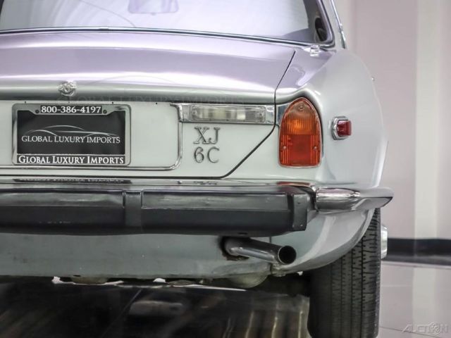 1975 Jaguar XJ XJ6C - photo 11