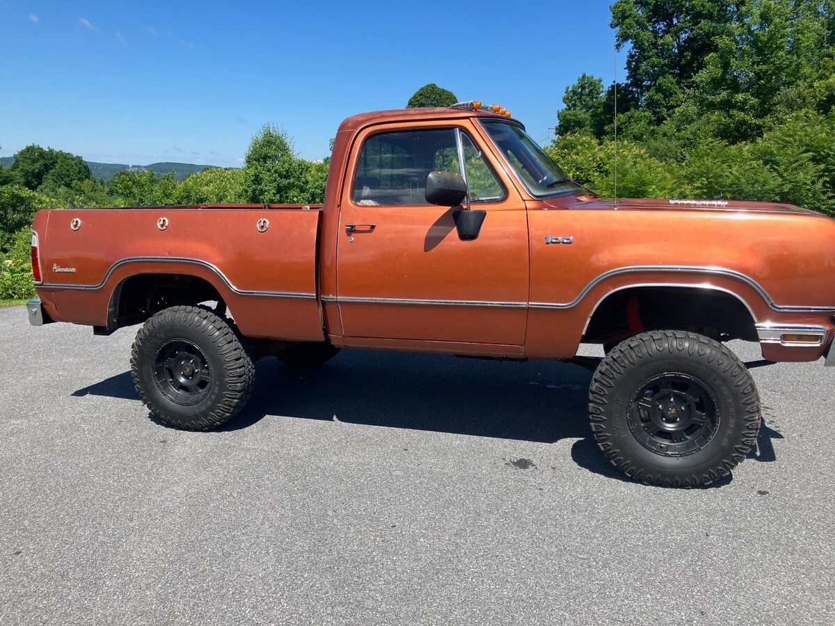 1975 Dodge Power Wagon - photo 2